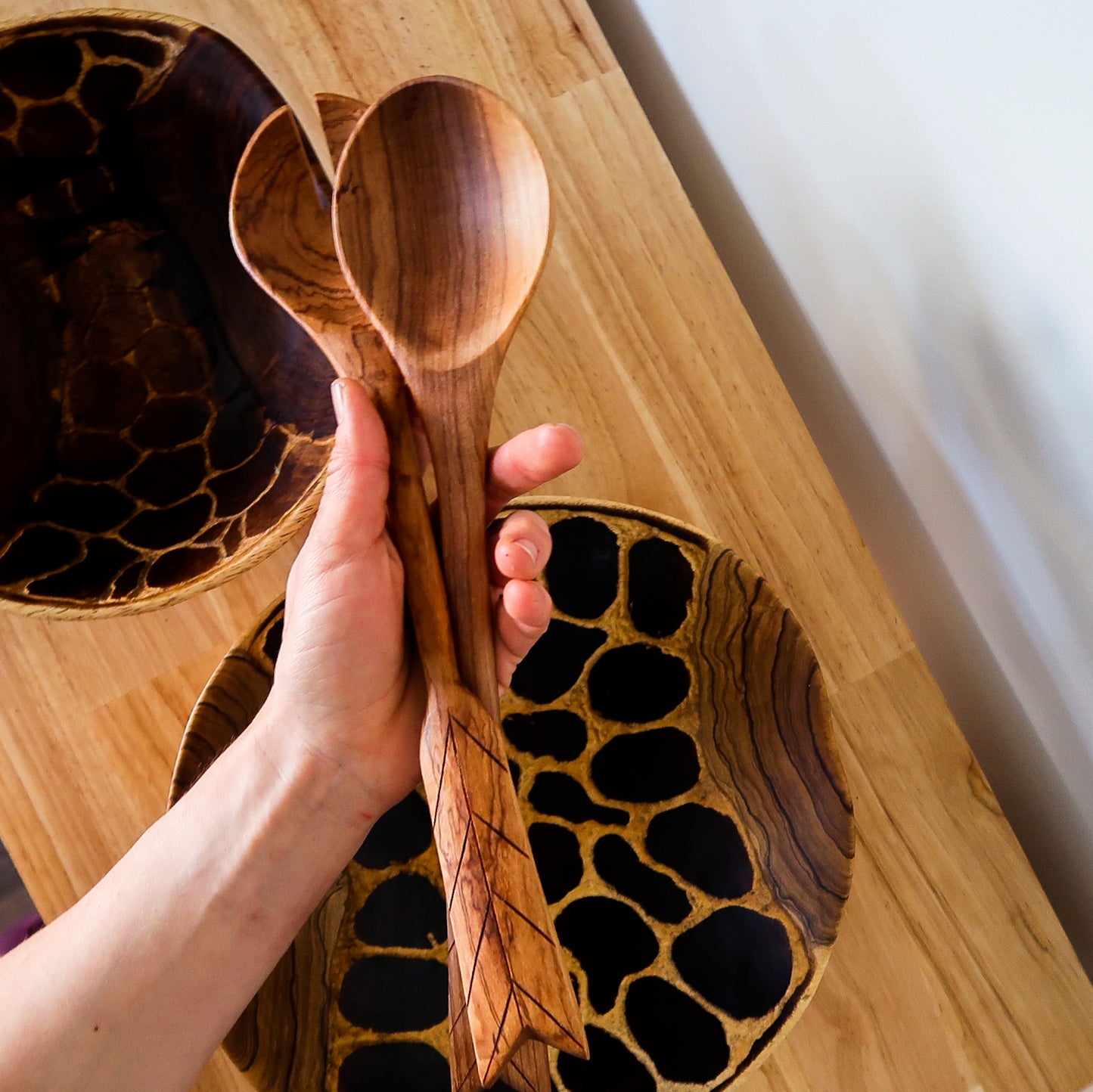 Arrow Handle Large Serving Utensils Set