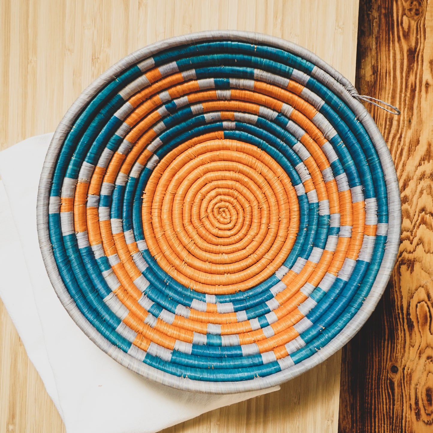 Uganda Mountains Raffia Basket