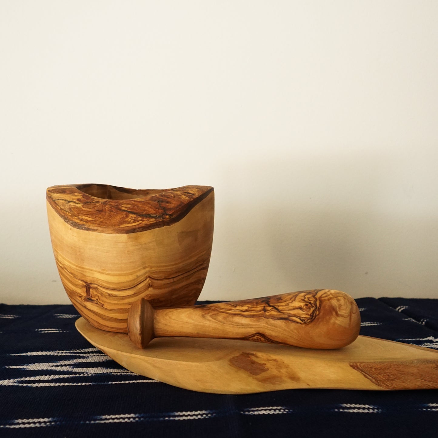 Rustic Edge Tunisian Olive Wood Mortar & Pestle