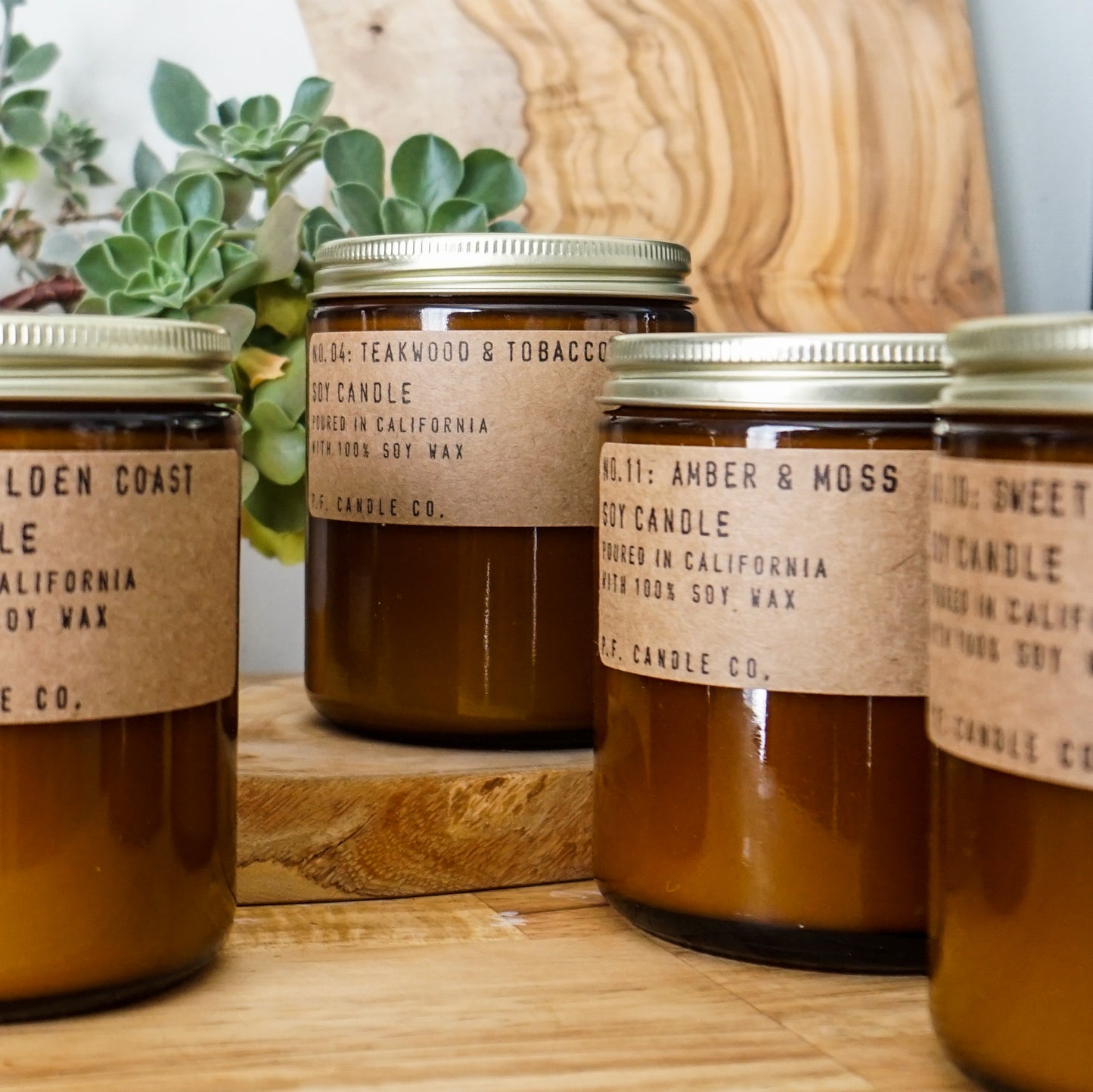 Teakwood and Tobacco Candle 7.2 oz - P.F. Candle Co.