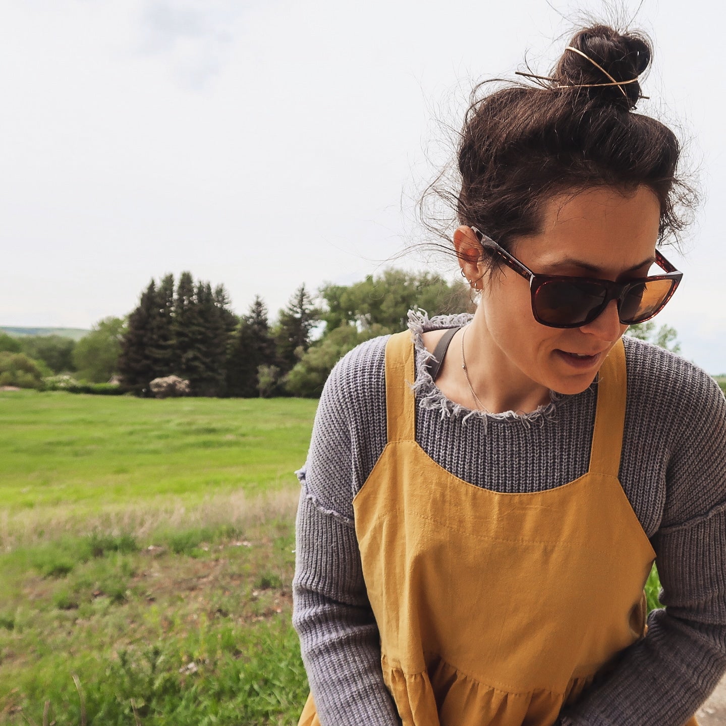 Minimal wire bun cuff hair accessory