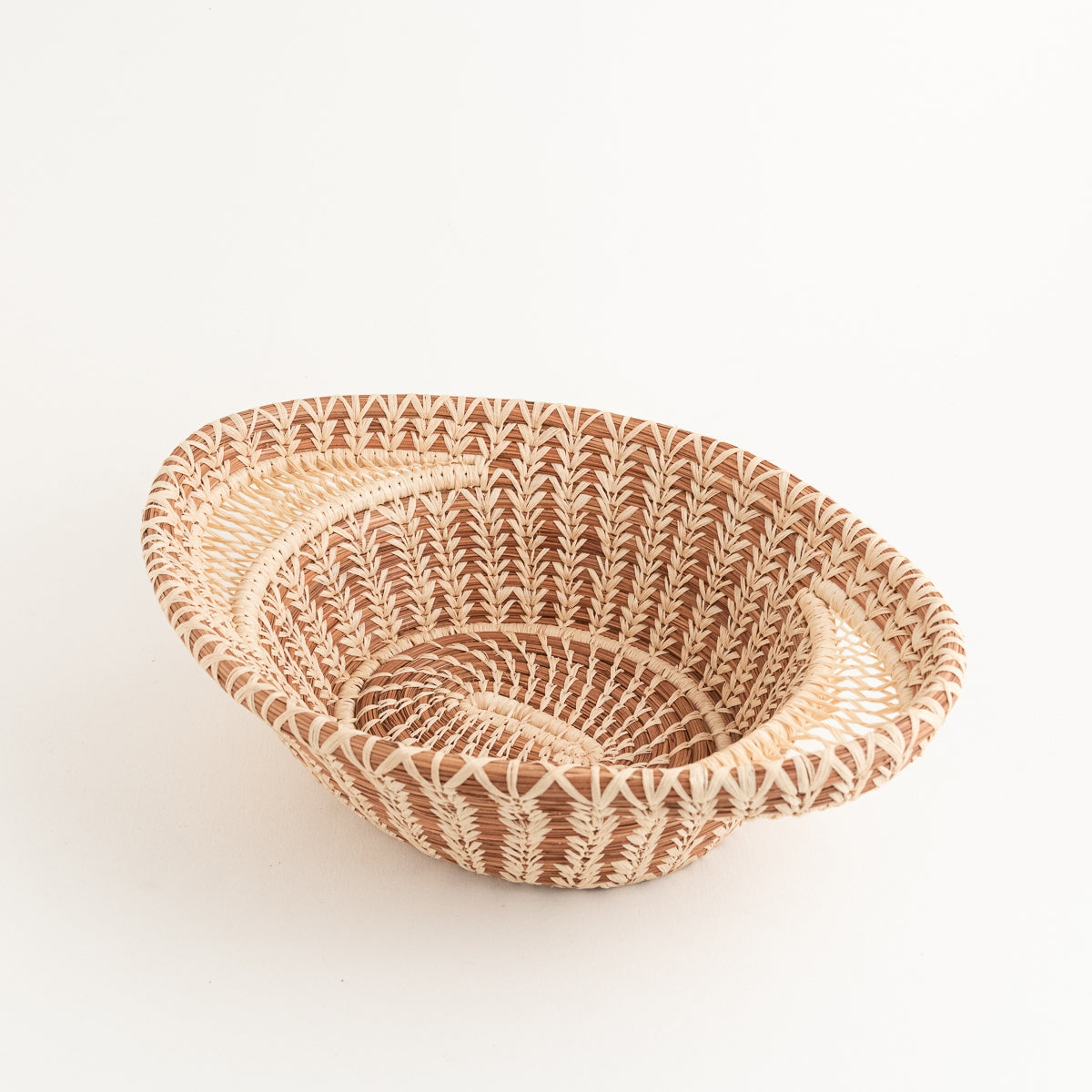 Mayan Basket - Raffia Lace