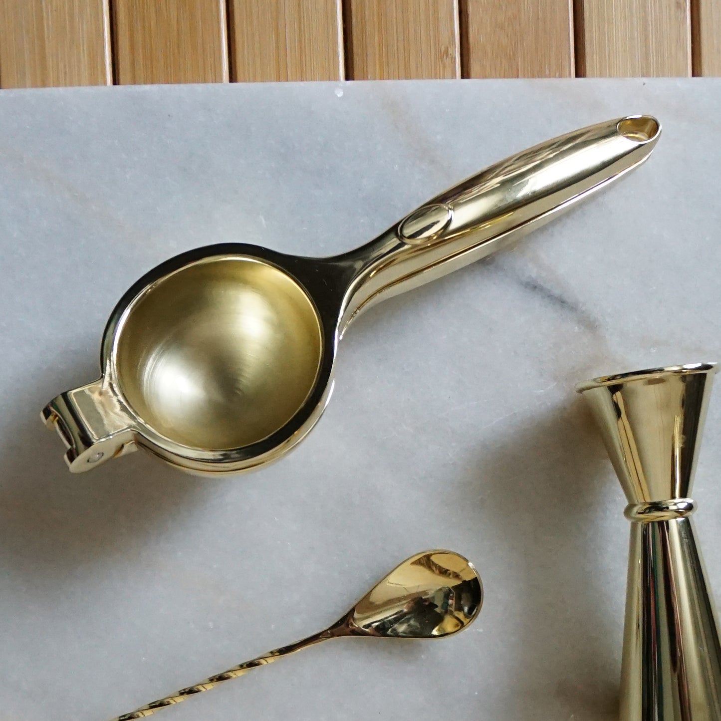 Gold Large Cocktail Set - Shaker, Jigger, Strainer, Spoon, Glasses, Etc.