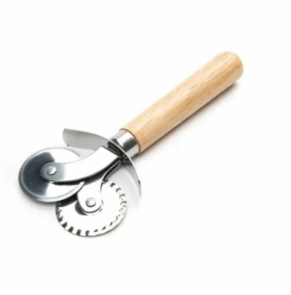 5 Essential Pastry Tools, Baking Tools Set for Cakes, Including A 5-Layer  Lever, Adjustable Cake Spatula, Multi-Purpose Rose Cutter, Pastry Nozzles